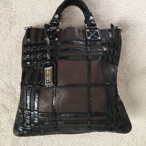 Authentic Badgley Mischka leather purse.Like new!